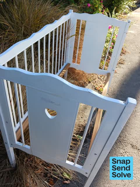 Dumped Rubbish, a report photo