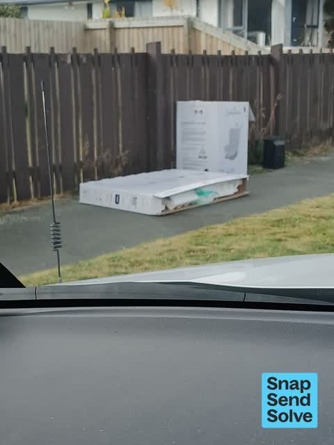 Dumped Rubbish, a report photo