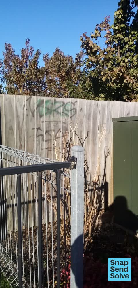 Graffiti somewhere else, a report photo