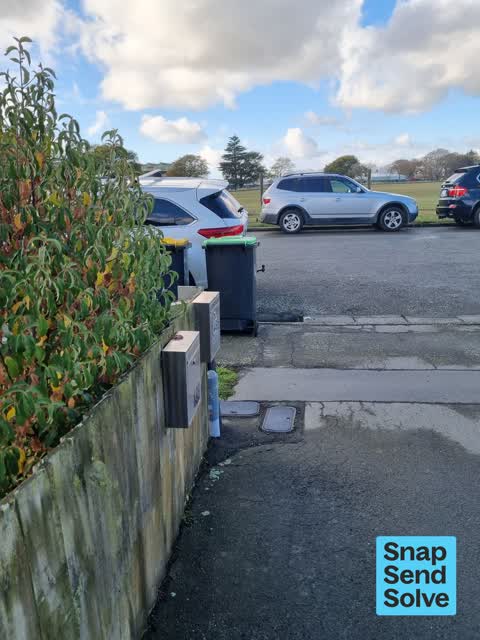 Hazard, vehicle, a report photo