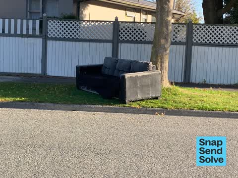Dumped Rubbish, a report photo
