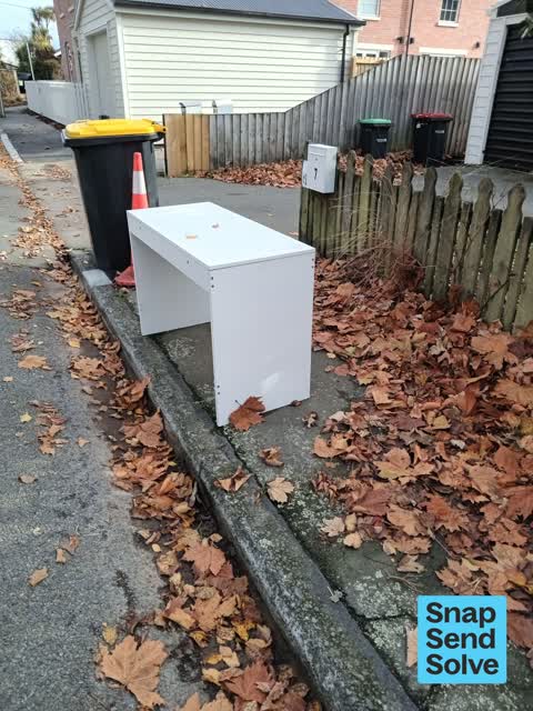 Dumped Rubbish, a report photo