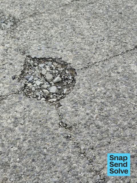 Damaged Road, a report photo