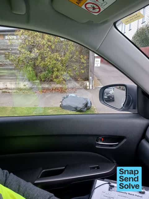 Dumped Rubbish, a report photo