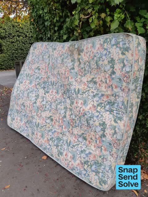 Dumped Rubbish, a report photo