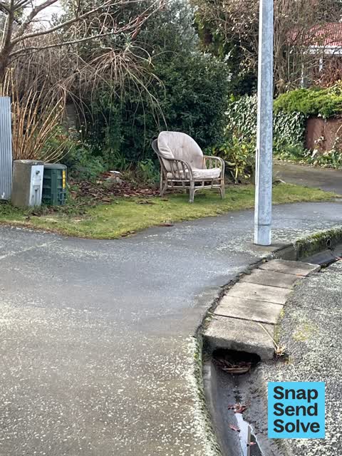 Dumped Rubbish, a report photo