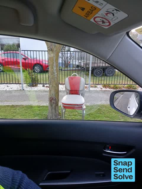 Dumped Rubbish, a report photo