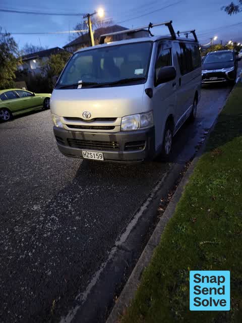 Abandoned Vehicle, a report photo