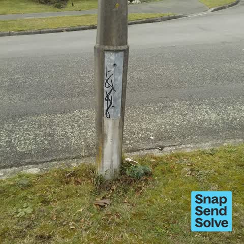 Graffiti somewhere else, a report photo