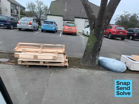 Dumped Rubbish, a report photo