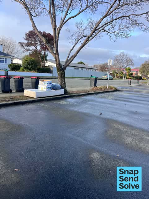 Dumped Rubbish, a report photo