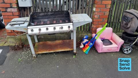 Dumped Rubbish, a report photo
