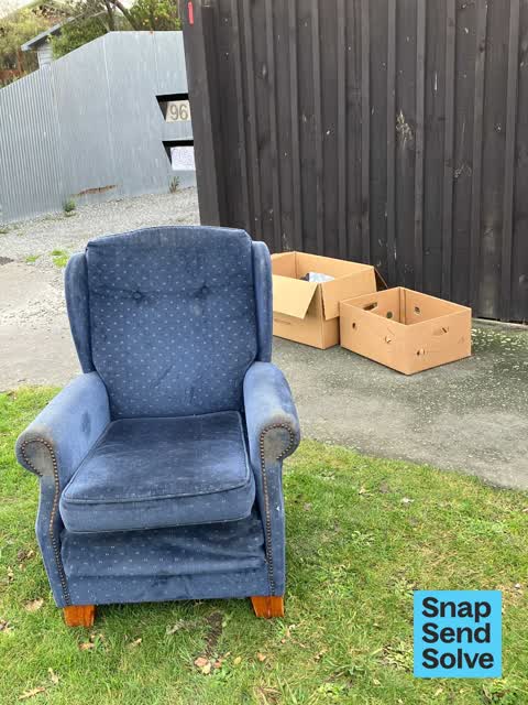 Dumped Rubbish, a report photo