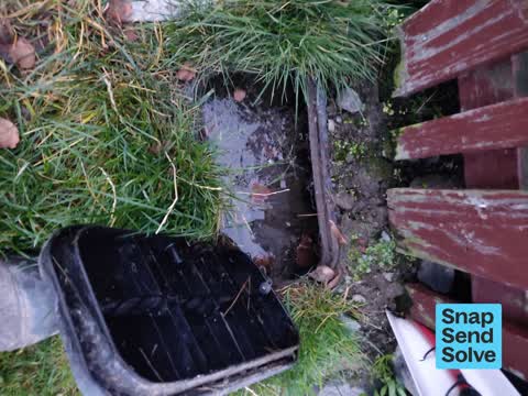 Water Leak, a report photo