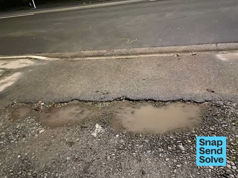 Pavement - Damaged, a report photo