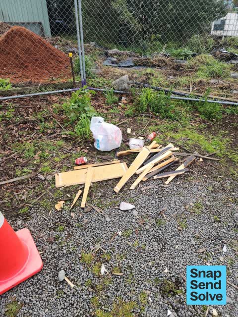 Dumped Rubbish, a report photo