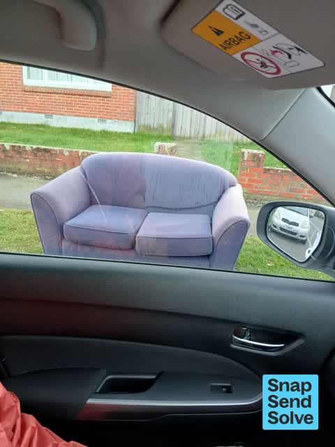 Dumped Rubbish, a report photo
