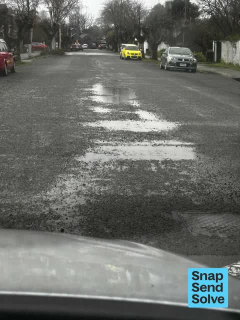 Damaged Road, a report photo