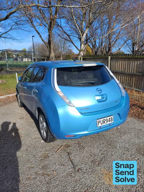 Abandoned Vehicle — a report photo