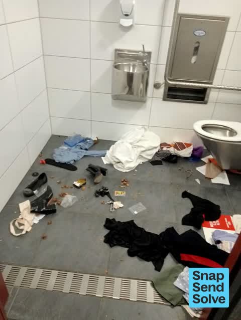 Dumped Rubbish — a report photo