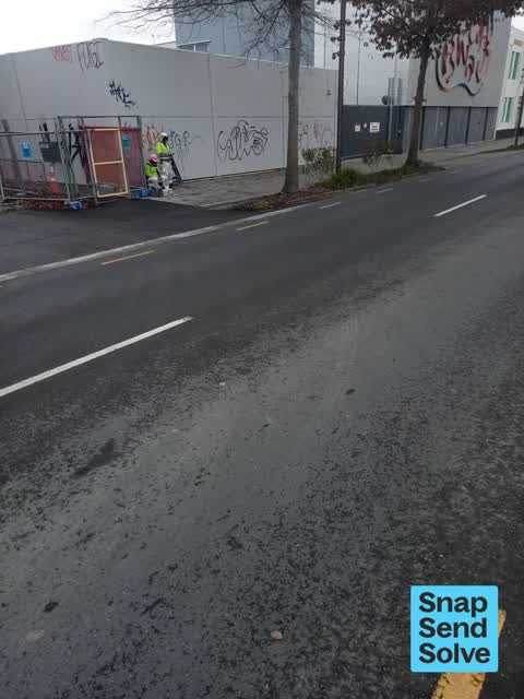 Graffiti somewhere else, a report photo