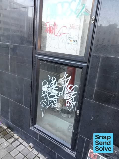 Graffiti somewhere else, a report photo