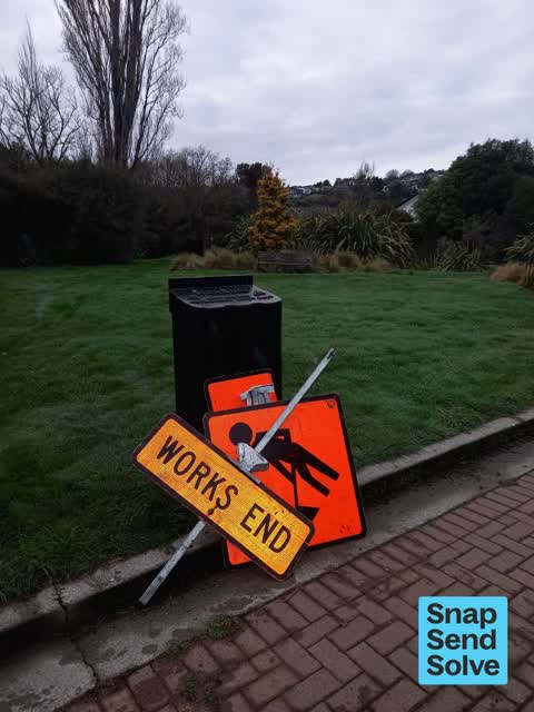 Road Signage, a report photo