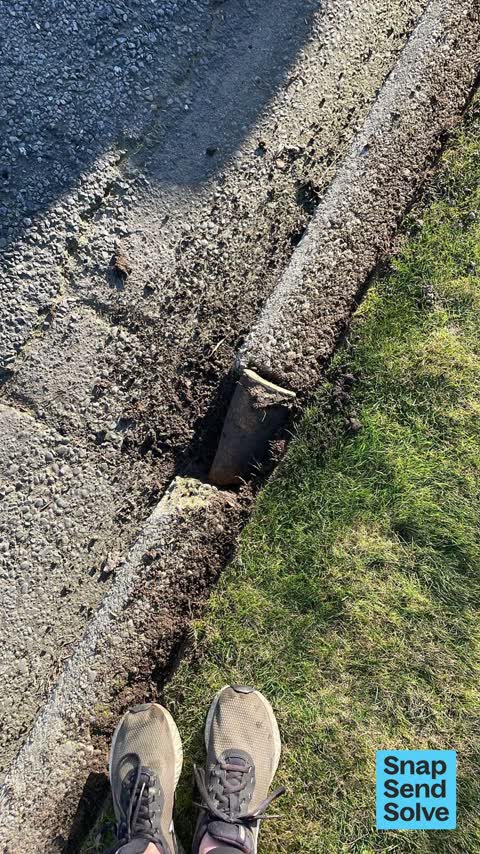 Street Gutters / Storm Water, a report photo