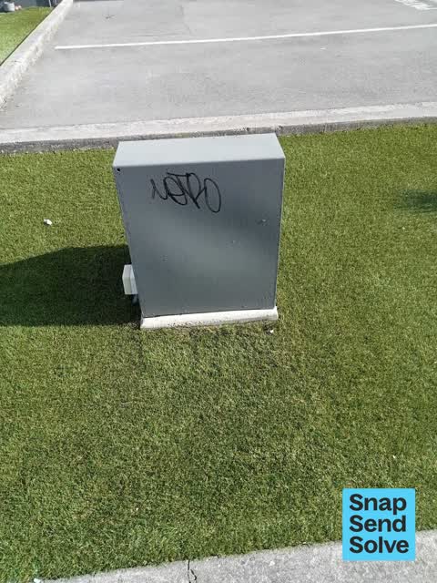 Graffiti somewhere else, a report photo