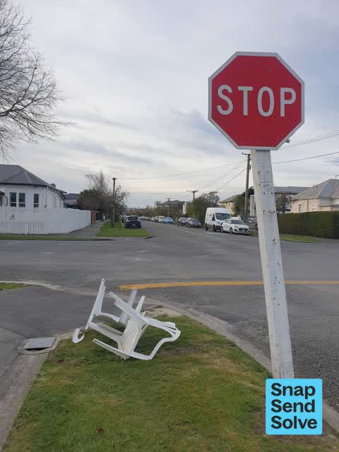 Dumped Rubbish, a report photo