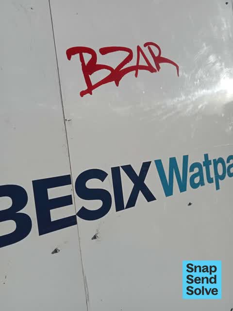 Graffiti somewhere else, a report photo