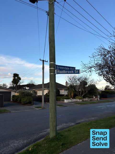 Damaged Street Sign, a report photo