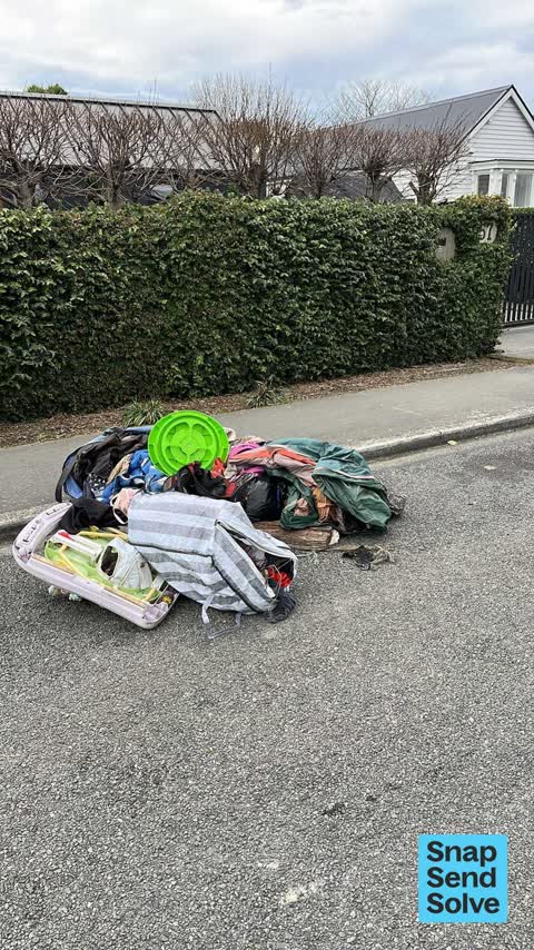 Dumped Rubbish, a report photo