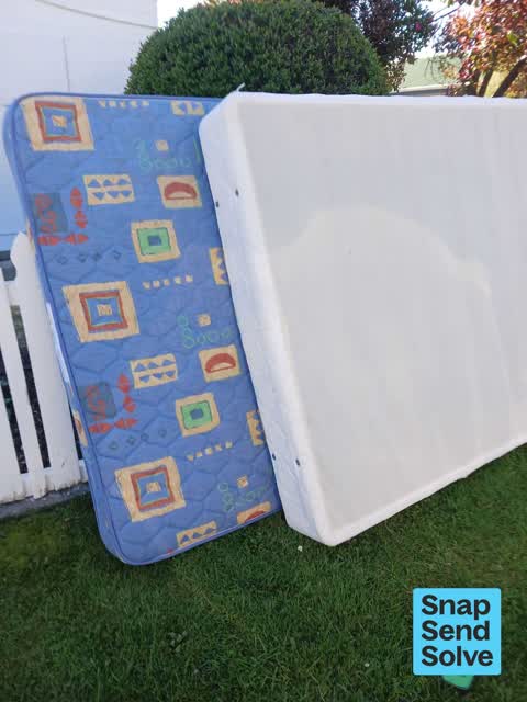 Dumped Rubbish — a report photo