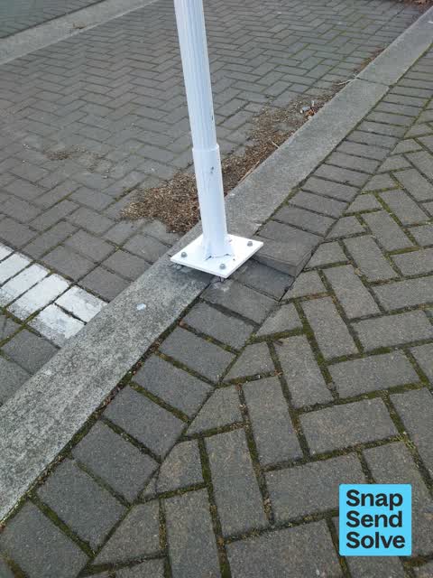 Damaged Street Sign — a report photo
