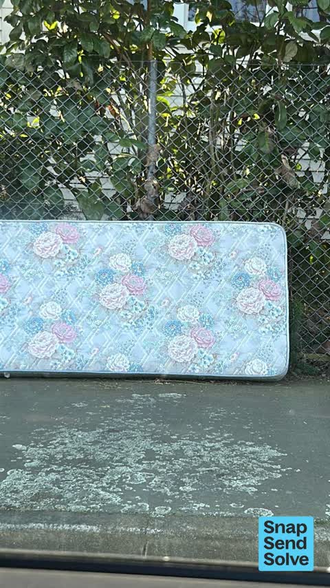 Dumped Rubbish — a report photo