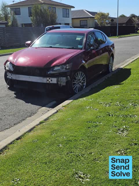 Abandoned Vehicle, a report photo