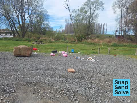 Dumped Rubbish, a report photo