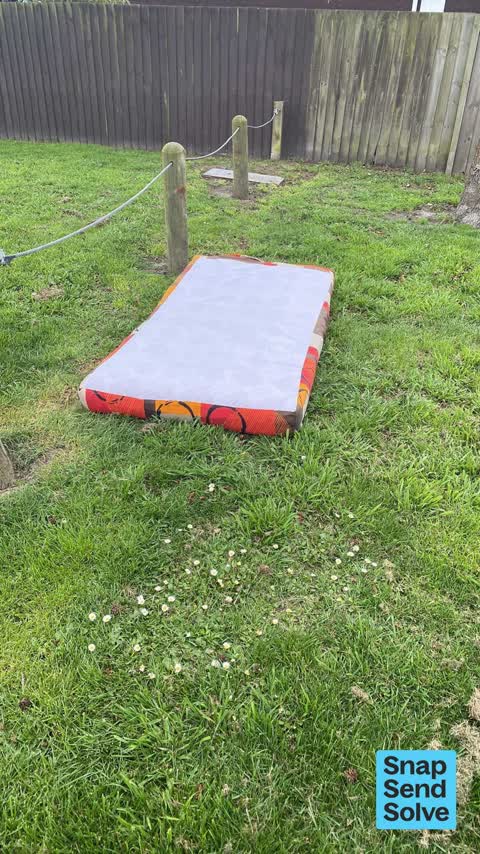 Litter — a report photo