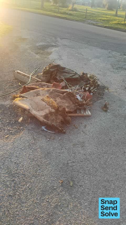 Dumped Rubbish — a report photo