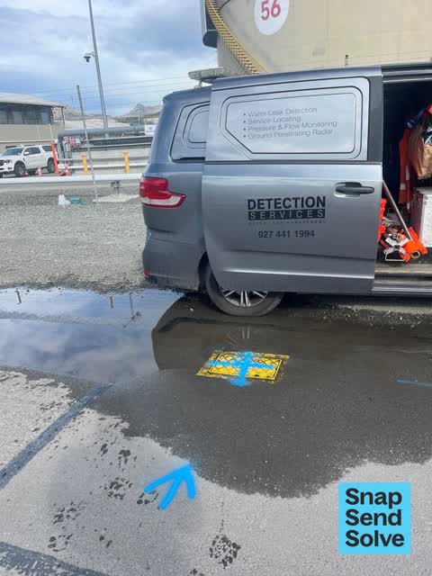 Water Leak, a report photo