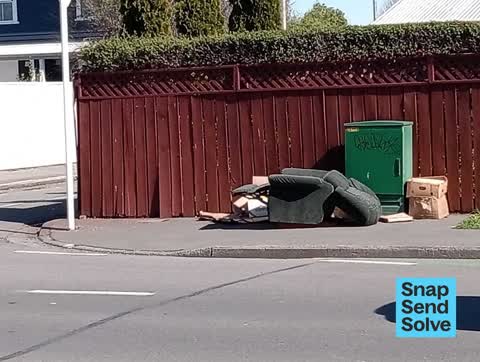 Dumped Rubbish, a report photo
