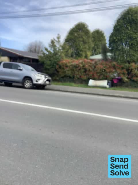 Dumped Rubbish, a report photo
