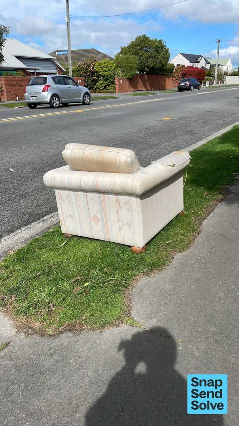 Dumped Rubbish, a report photo