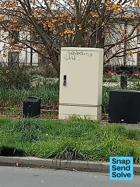 Graffiti somewhere else, a report photo