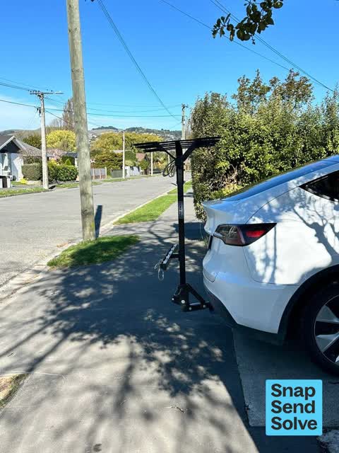 Hazard, vehicle, a report photo