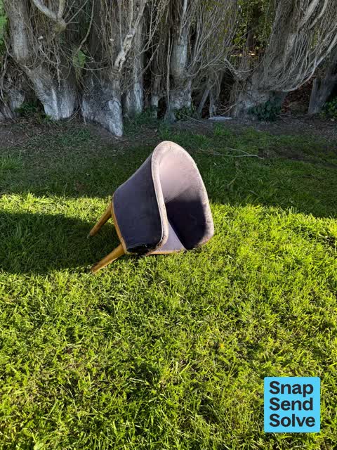 Dumped Rubbish, a report photo