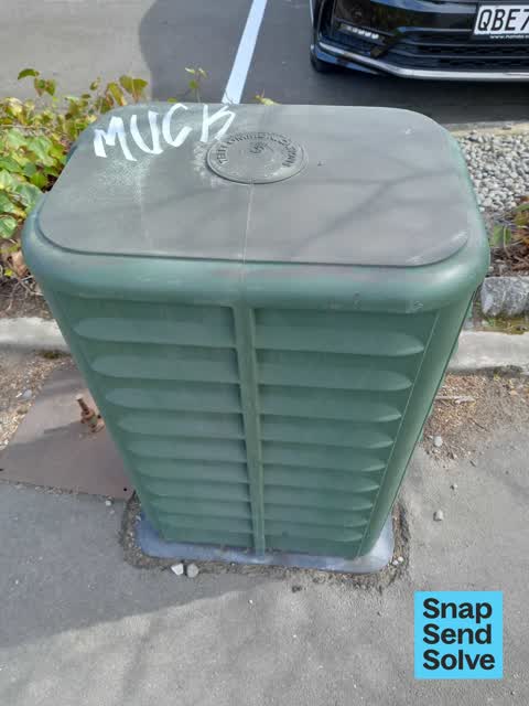 Graffiti somewhere else, a report photo