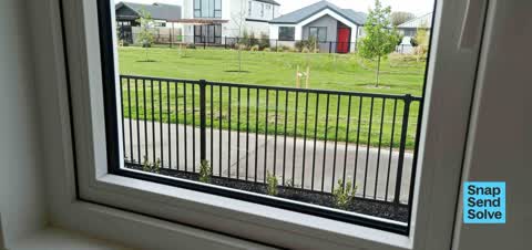 Overgrown Vegetation, a report photo