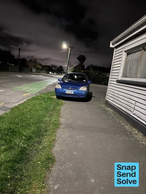 Hazard, vehicle, a report photo